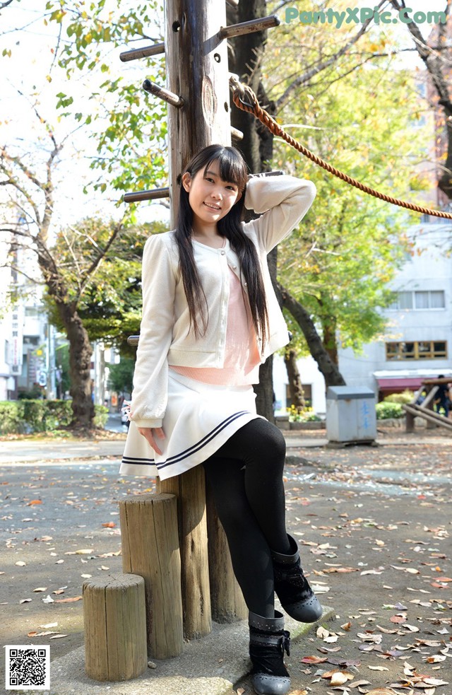 Yui Kasugano - Alluringly Mega World No.f97437